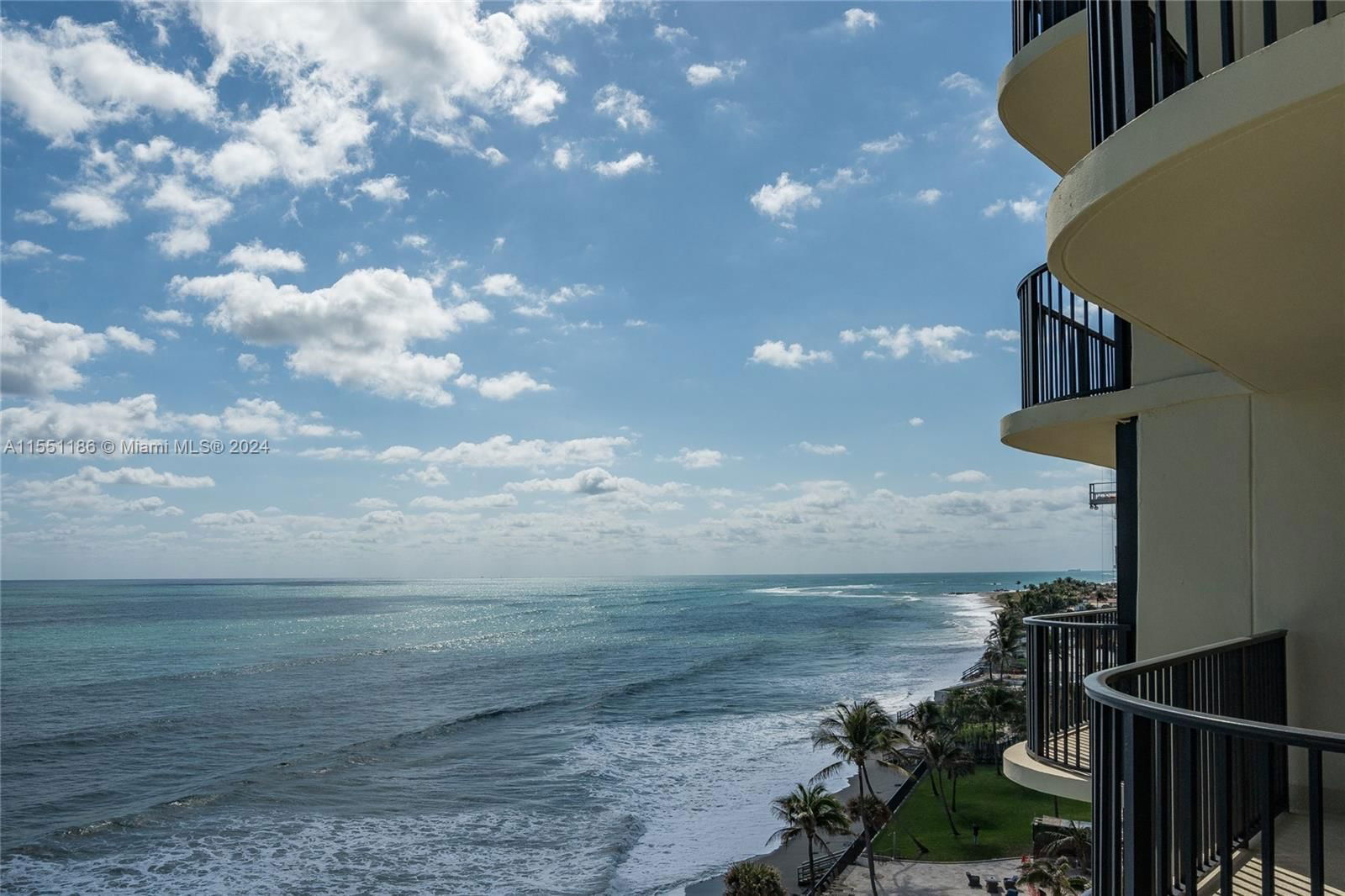 Real estate property located at 200 Beach Rd #801, Palm Beach, Ocean Towers Condo Apts, Tequesta, FL