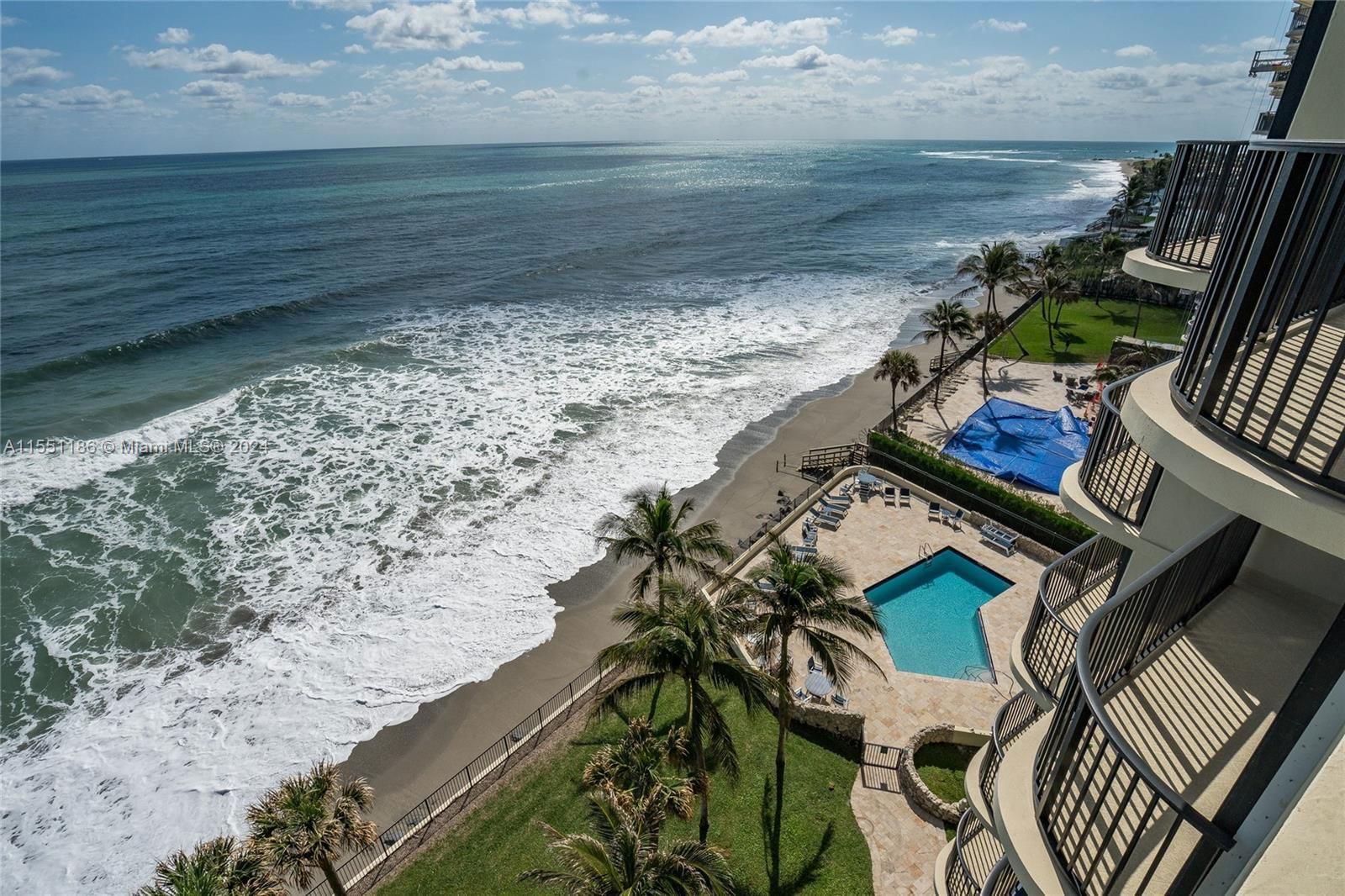 Real estate property located at 200 Beach Rd #801, Palm Beach, Ocean Towers Condo Apts, Tequesta, FL