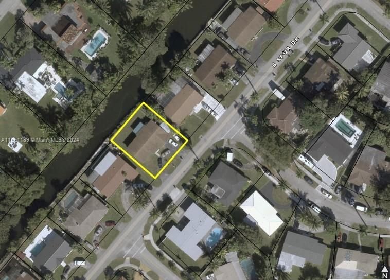 Real estate property located at 14760 Spur Dr, Miami-Dade County, BISCAYNE GARDENS SEC D RE, Miami, FL