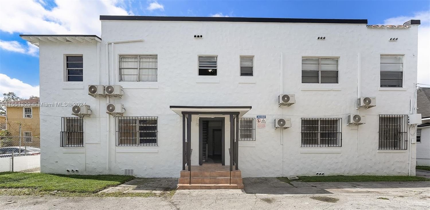 Real estate property located at 850 2nd St, Miami-Dade County, Miami, FL
