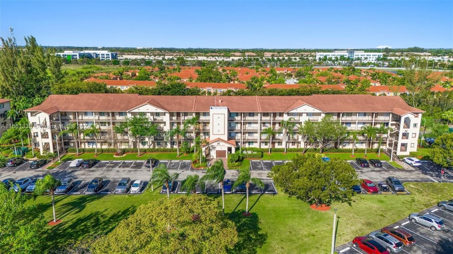 Real estate property located at 800 142nd Ave #207N, Broward County, SUFFOLK AT CENTURY VILLAG, Pembroke Pines, FL