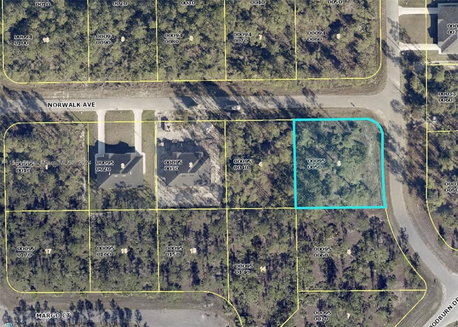 Real estate property located at 301/303 Norwalk Ave, Lee County, LeHigh Acres, Lehigh Acres, FL