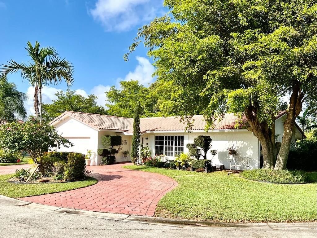 Real estate property located at 3228 120th Ave, Broward County, CORAL SPRINGS COUNTRY CLU, Coral Springs, FL