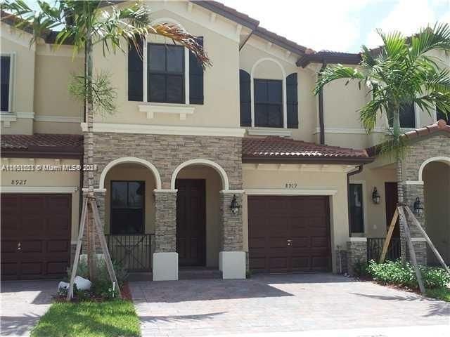 Real estate property located at 8919 98th Ct, Miami-Dade County, DORAL BREEZE, Doral, FL