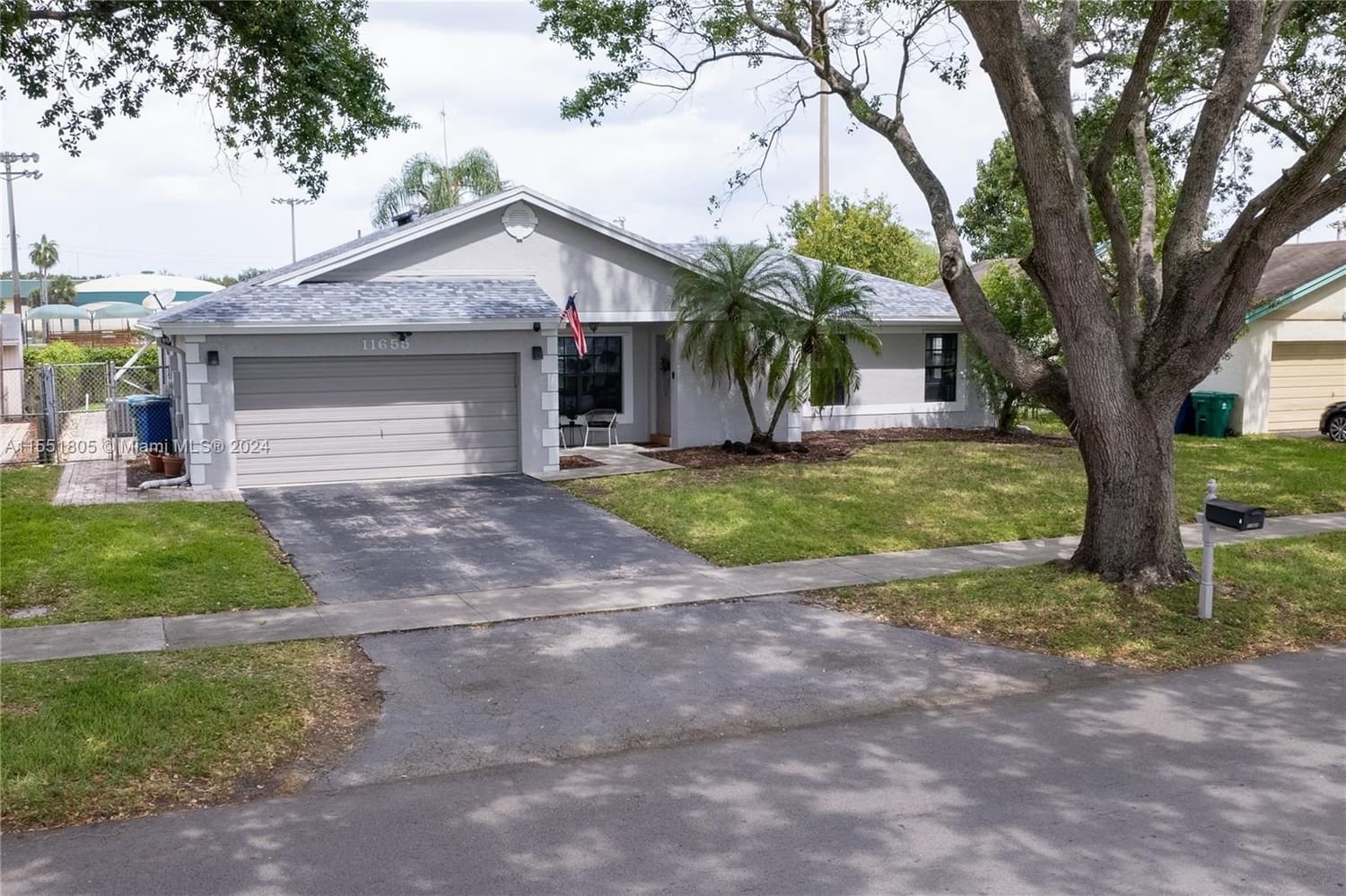 Real estate property located at 11655 50th St, Broward County, FLAMINGO GARDENS-PHASE TW, Cooper City, FL