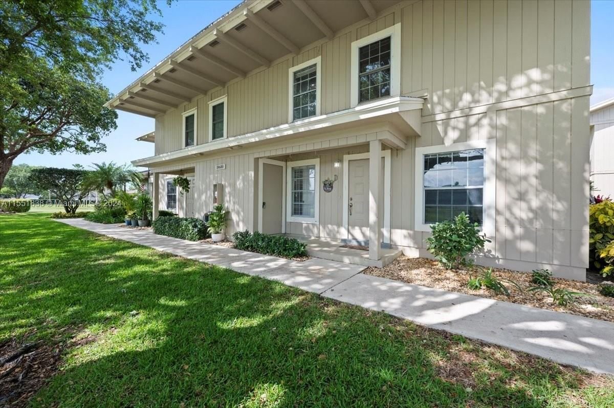 Real estate property located at 18600 Wood Haven Ln D, Martin County, RIVERBEND CONDO, Jupiter, FL