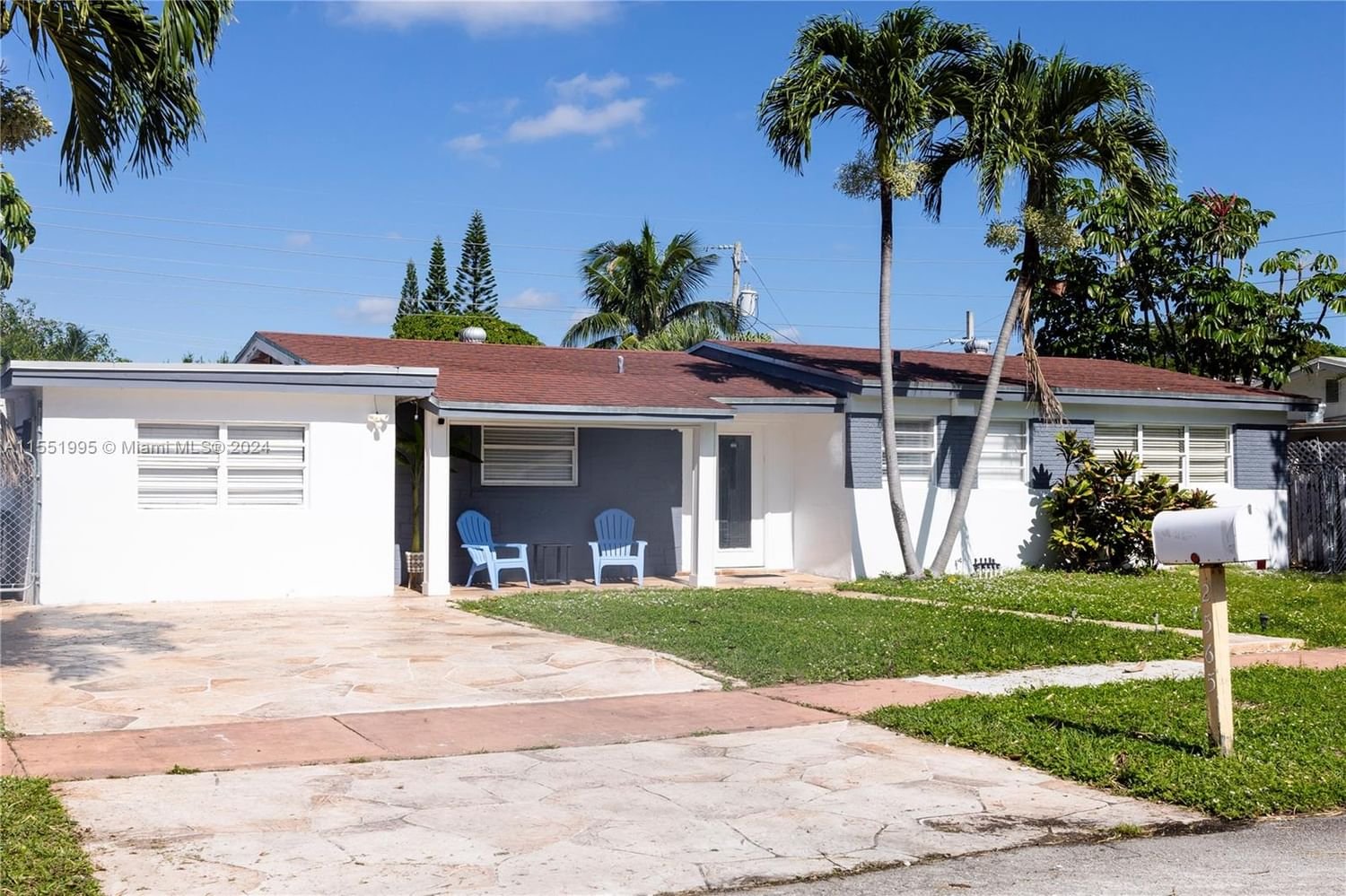 Real estate property located at 2565 214th St, Miami-Dade County, SUNSWEPT ISLE, Miami, FL