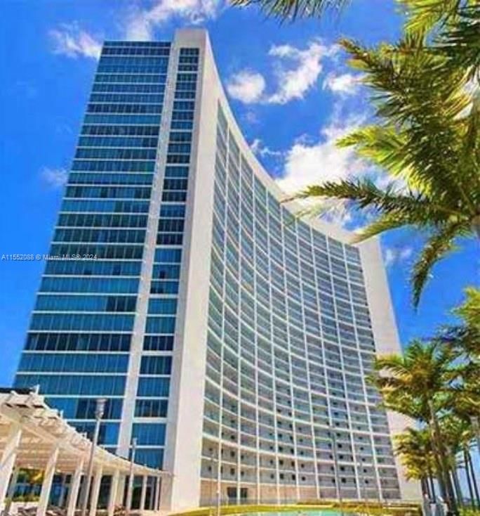 Real estate property located at 601 36 ST #2602, Miami-Dade, Blue Condo, Miami, FL