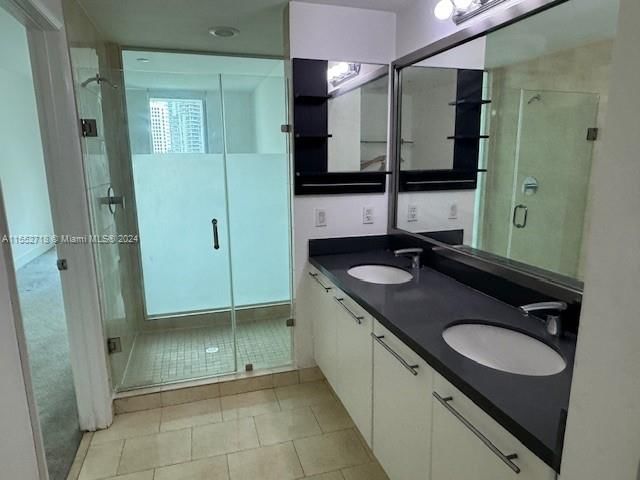 Real estate property located at 90 3rd St #1702, Miami-dade, Ivy Condo, Miami, FL
