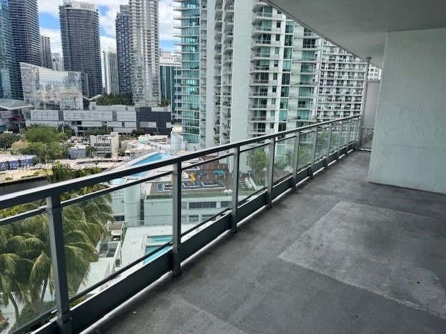 Real estate property located at 90 3rd St #1702, Miami-dade, Ivy Condo, Miami, FL
