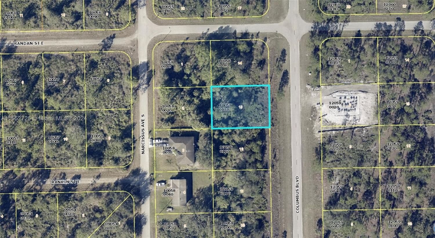 Real estate property located at 216 Columbus Blvd, Lee County, Lehigh Acres, Lehigh Acres, FL