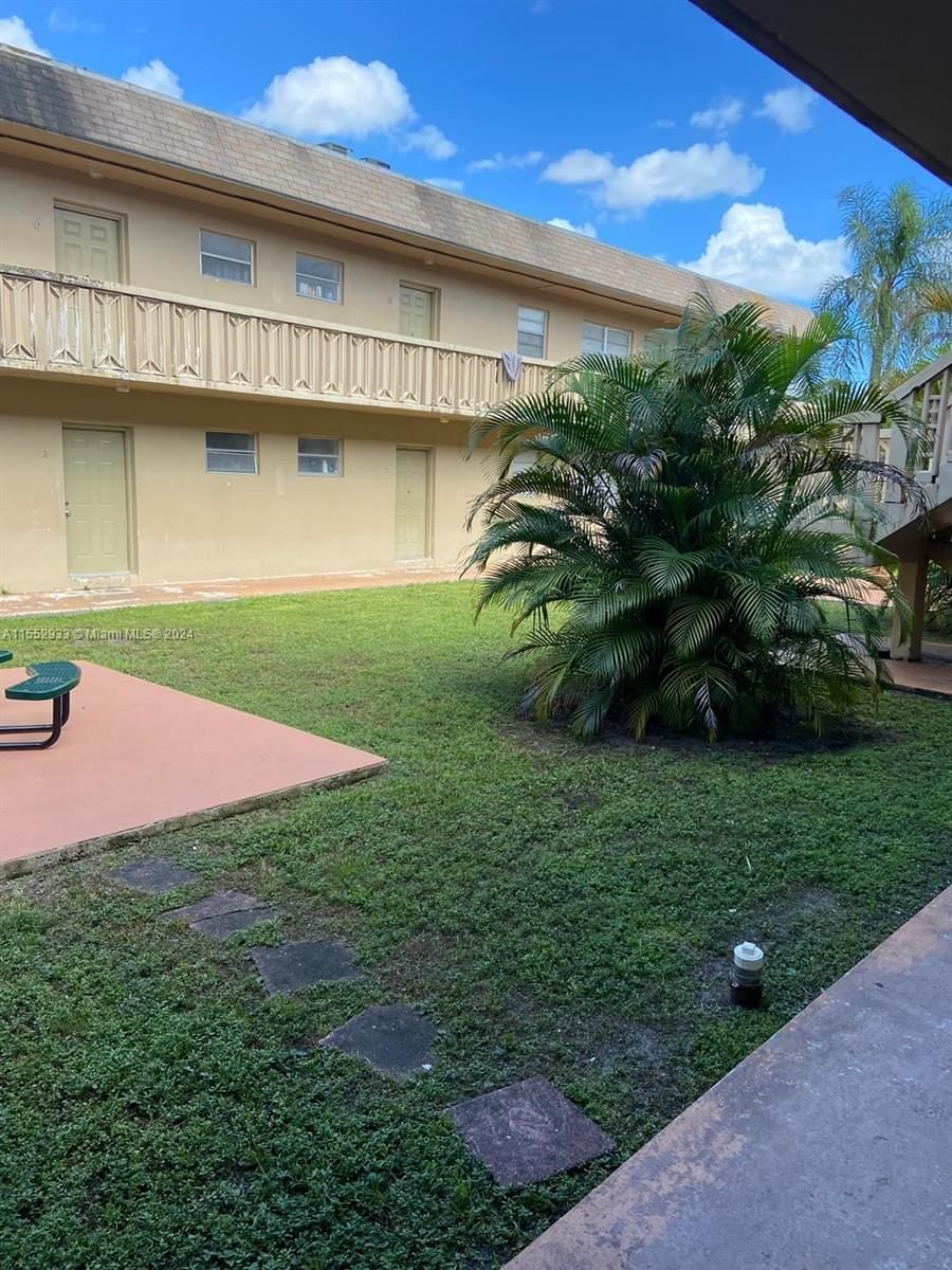 Real estate property located at 1350 119th St #135007, Miami-Dade County, BISCAYNE PARK TERRACE CON, Miami, FL