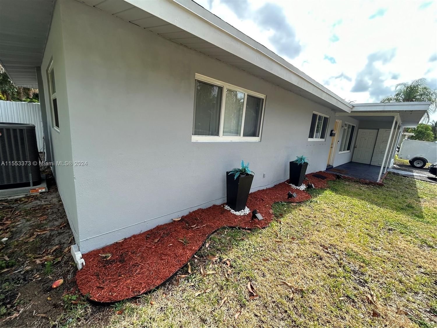 Real estate property located at 3760 SW 8 STREET, Broward County, MELROSE PARK SEC 7, Fort Lauderdale, FL
