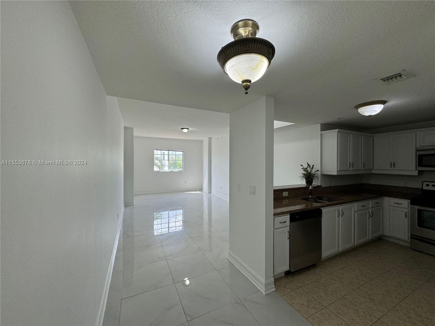 Real estate property located at 5271 8th St #201, Miami-Dade County, GRANADA GRAND CONDO, Miami, FL