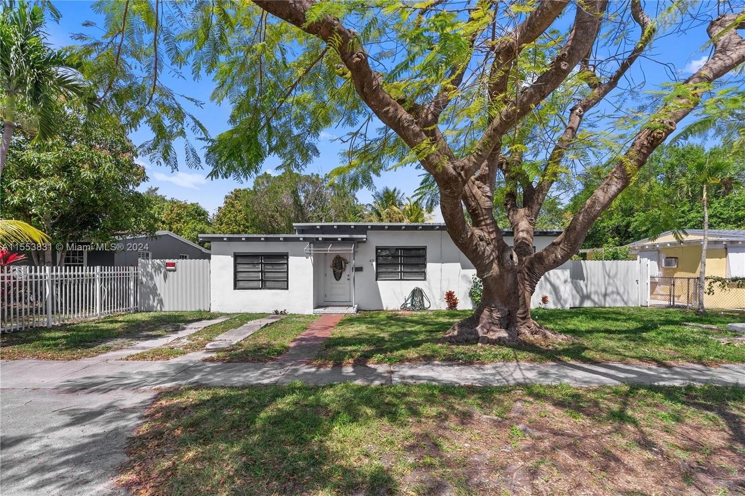 Real estate property located at 45 127th St, Miami-Dade County, OVERBROOK SHORES, North Miami, FL