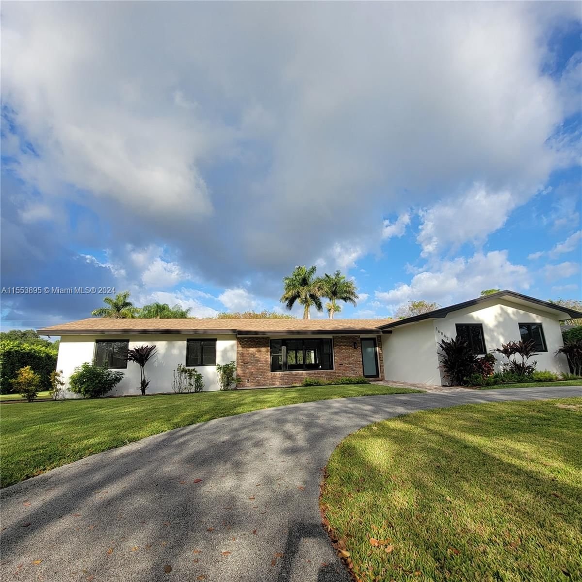 Real estate property located at 16842 86th Ave, Miami-Dade County, MARAL ESTATES SEC 3, Palmetto Bay, FL