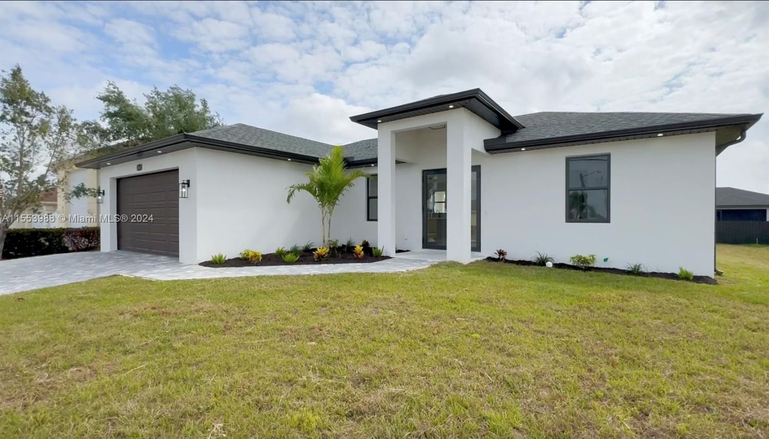 Real estate property located at 1710 Durden PKWY, Lee County, Cape Coral, Cape Coral, FL