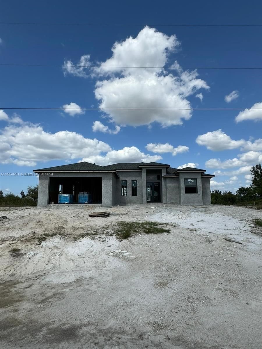 Real estate property located at 122 18th PL, Lee County, Cape Coral, Cape Coral, FL
