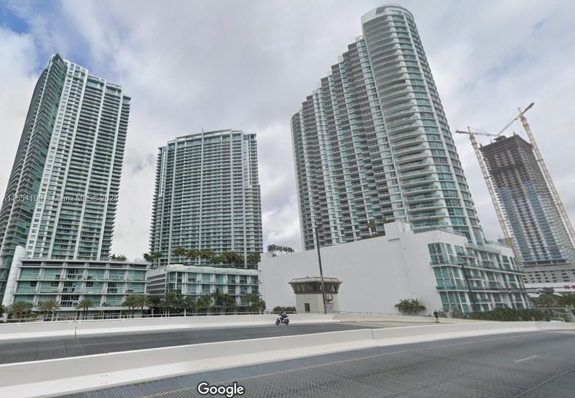 Real estate property located at 90 3rd St #4207, Miami-Dade County, IVY CONDO, Miami, FL