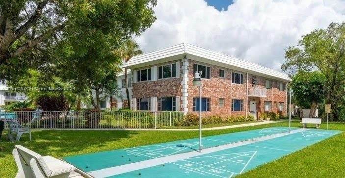 Real estate property located at 412 Cypress Rd #206, Broward County, VIRGINIAN APARTMENTS, Pompano Beach, FL