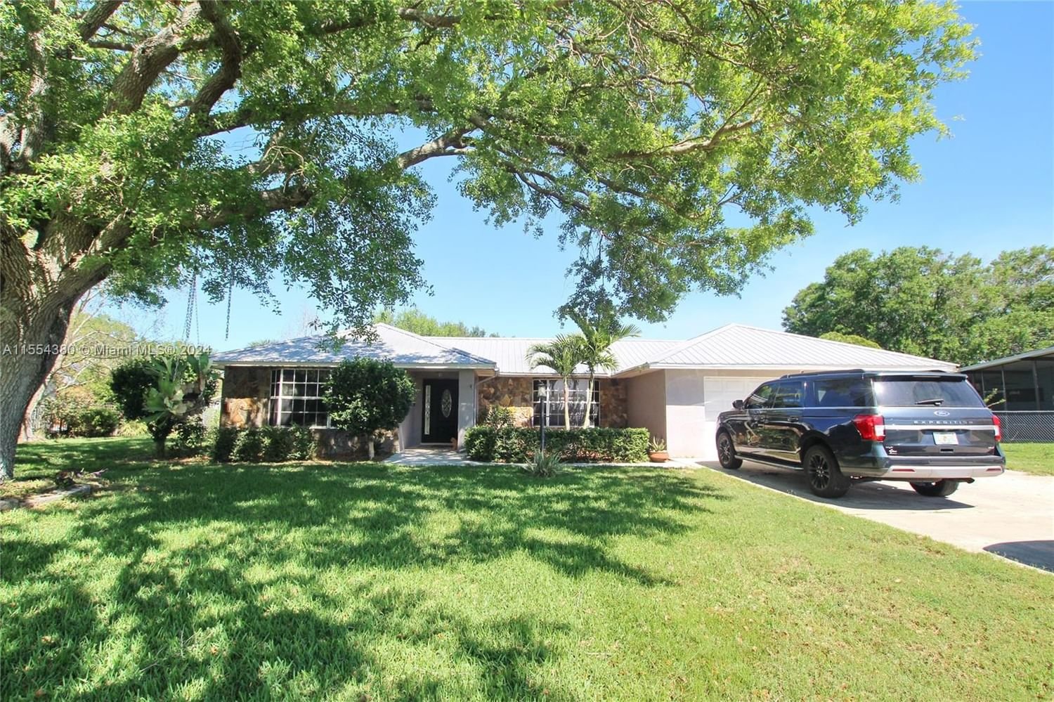 Real estate property located at 400 85th Avenue, Okeechobee County, North Lake Country Estates, Okeechobee, FL