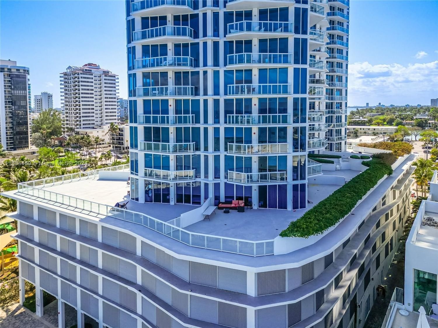 Real estate property located at 6515 Collins Ave #708, Miami-Dade County, BEL-AIRE ON THE OCEAN CON, Miami Beach, FL