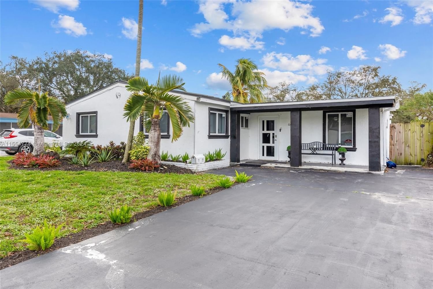 Real estate property located at 6610 Cody St, Broward County, DRIFTWOOD ACRES NO 13, Hollywood, FL