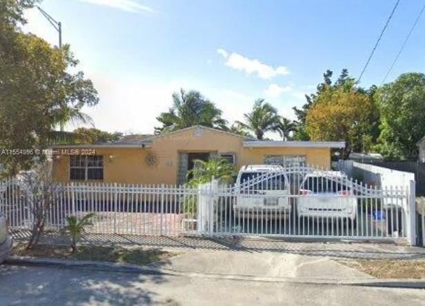 Real estate property located at 2610 9th Ave, Miami-Dade County, HIALEAH 13TH ADDN AMD PL, Hialeah, FL