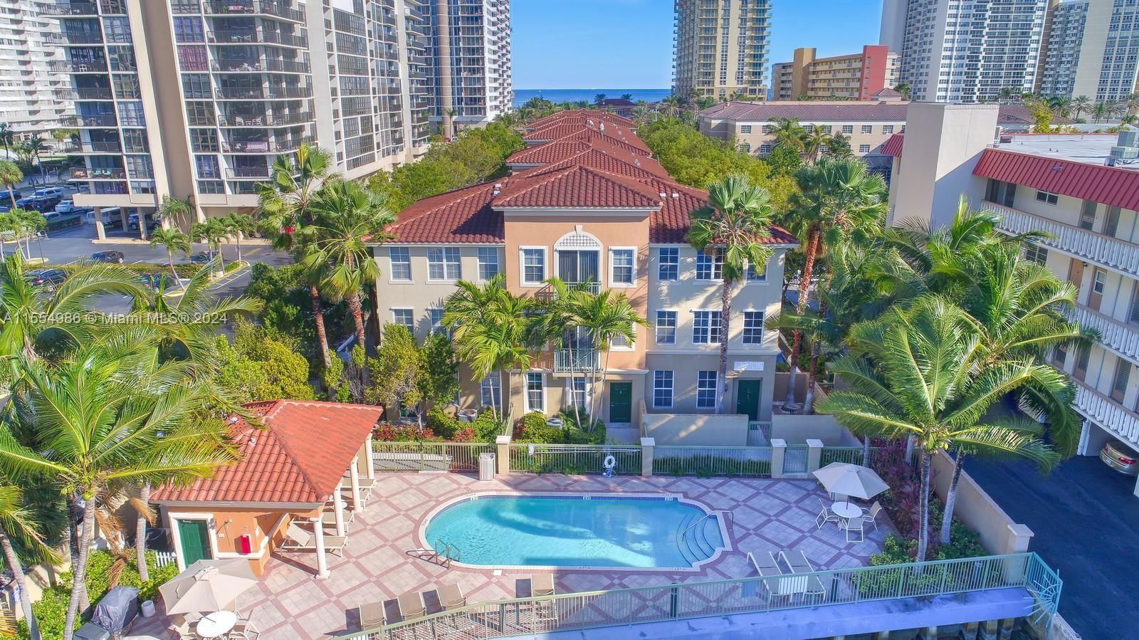 Real estate property located at 2071 Ocean Dr TH20, Broward County, 2080 OCEAN DRIVE CONDO, Hallandale Beach, FL