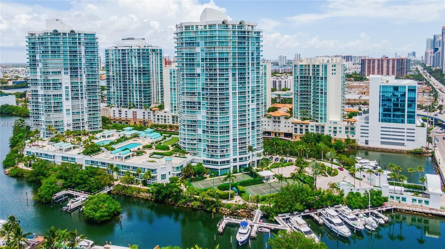 Real estate property located at 16400 Collins Ave #946, Miami-Dade County, OCEANIA IV CONDO, Sunny Isles Beach, FL