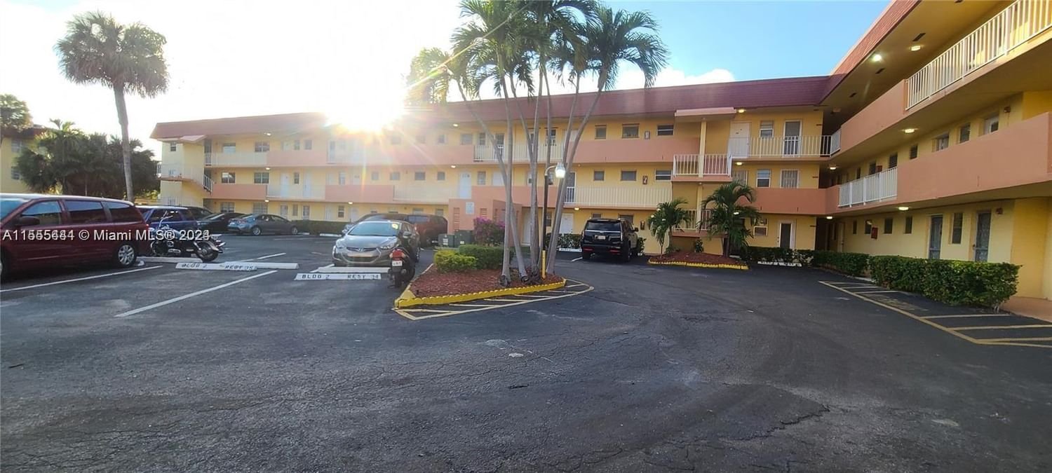Real estate property located at 1540 191st St #210, Miami-Dade County, SECOND HORIZONS CONDO, Miami, FL