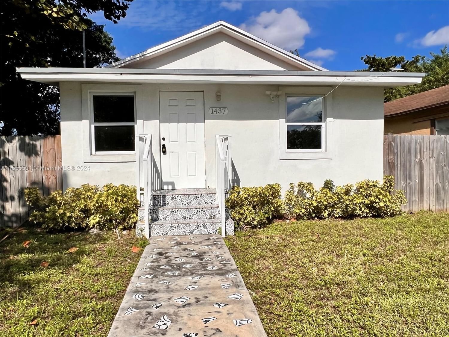 Real estate property located at 1437 70th St, Miami-Dade County, NORTH LIBERTY CITY AMD, Miami, FL