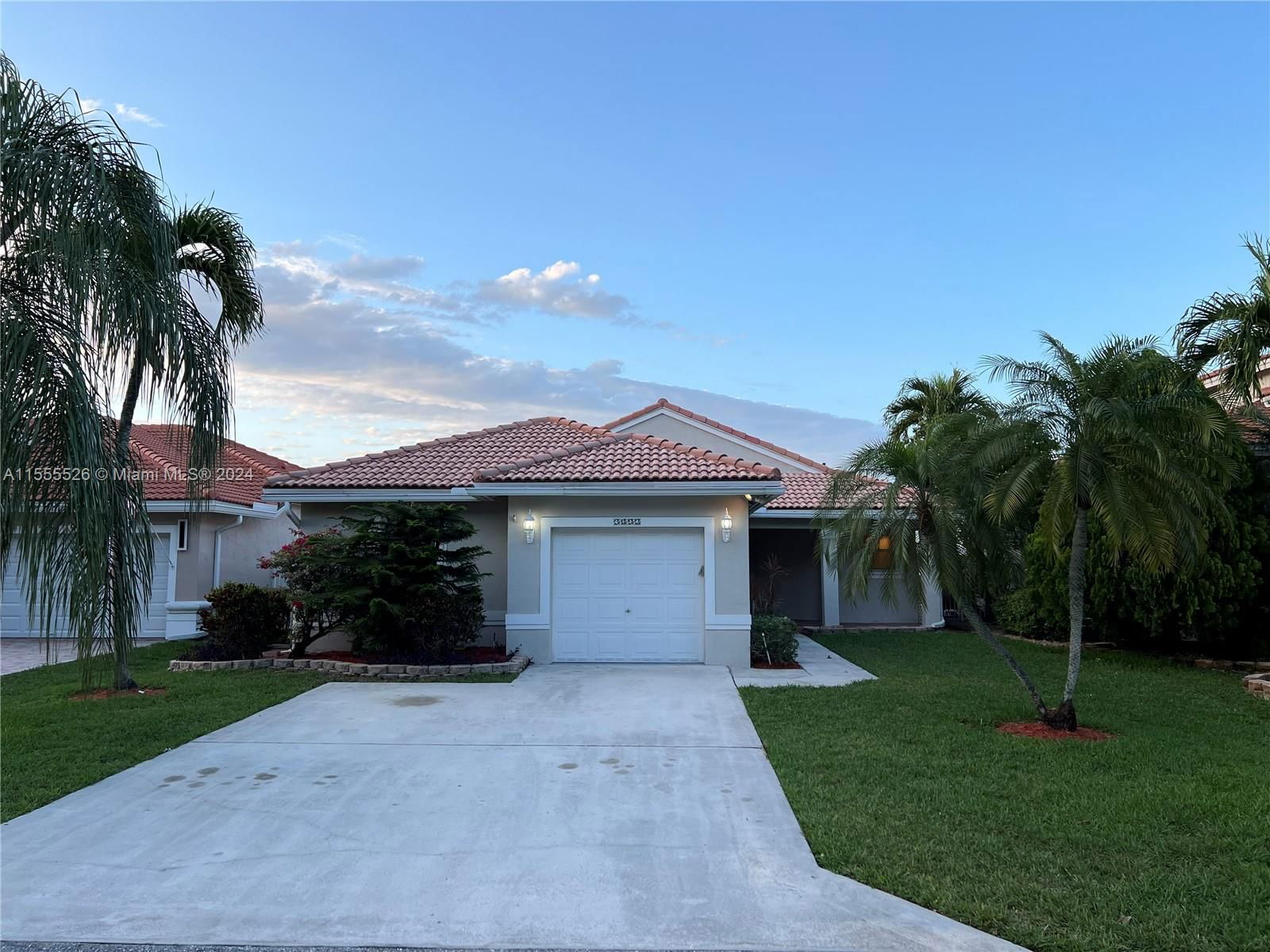 Real estate property located at 3492 Coco Lake Dr, Broward County, COCO LAKES, Coconut Creek, FL