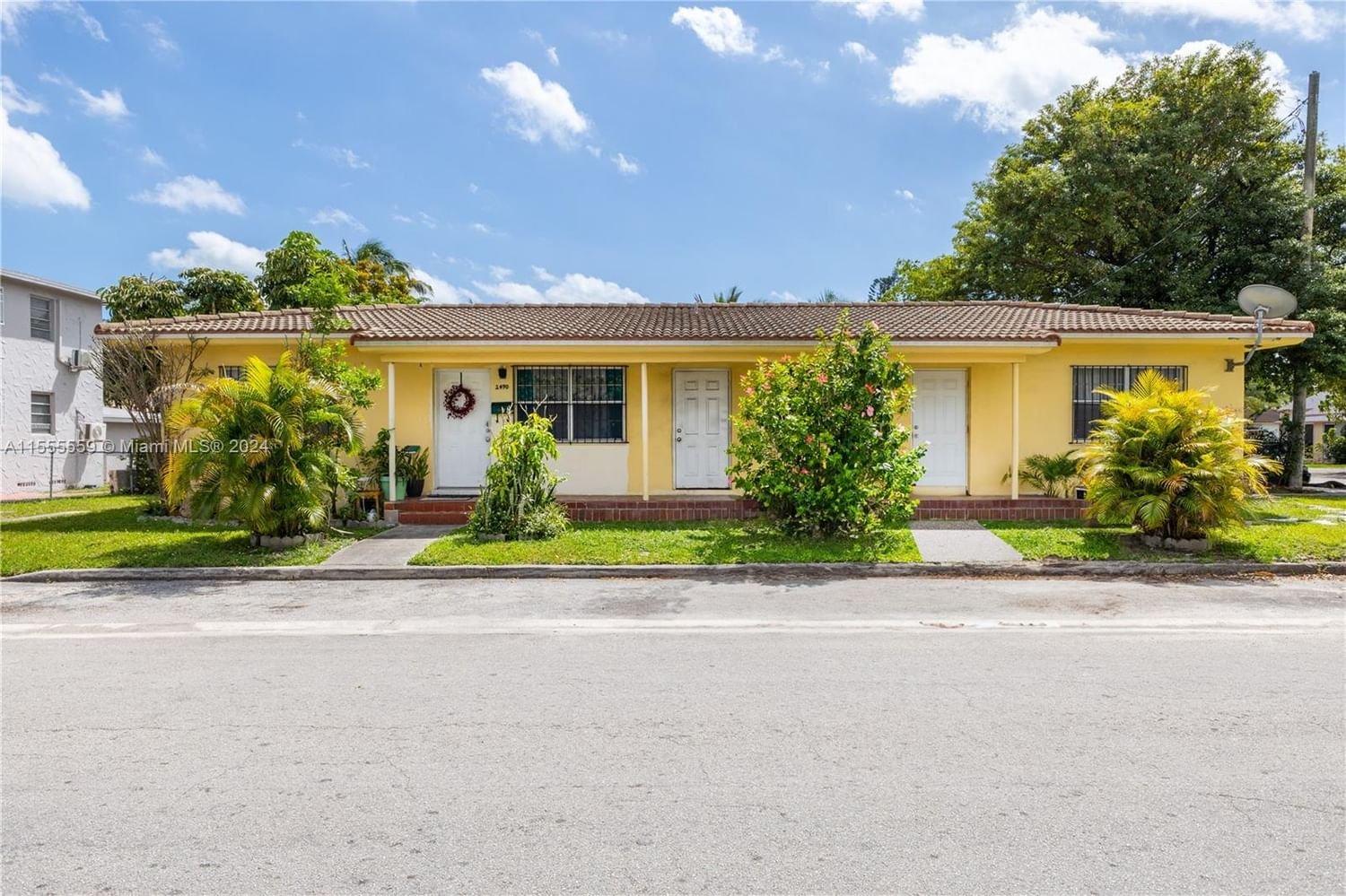 Real estate property located at 2490 10th St, Miami-Dade County, ORANGE GLADE, Miami, FL