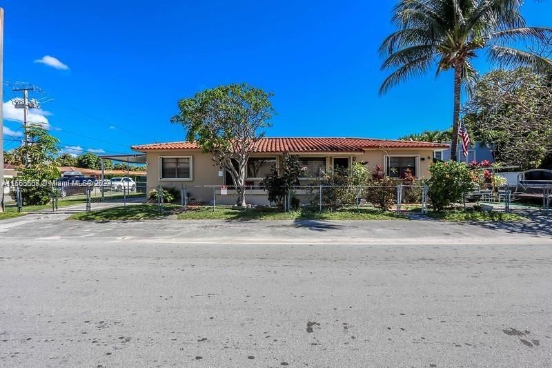 Real estate property located at 1801 25th Ave, Miami-Dade County, SILVER BELLE, Miami, FL