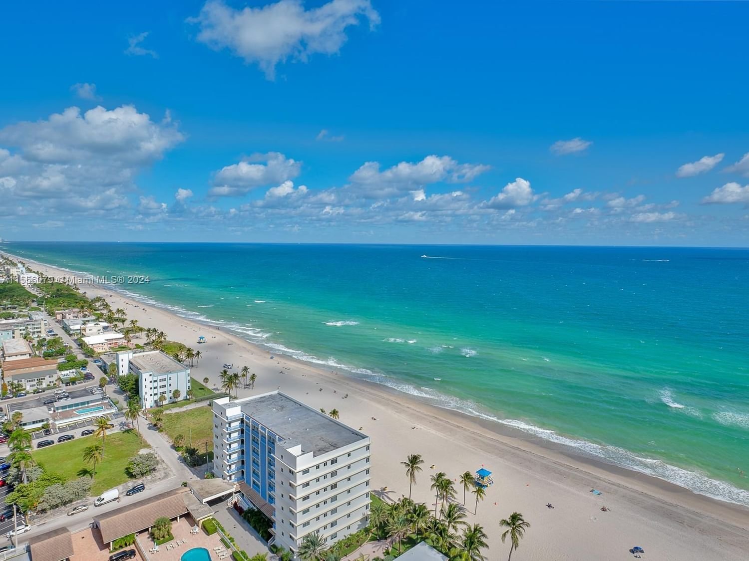 Real estate property located at 2201 Ocean Dr #2805, Broward County, QUADOMAIN TOWER I AND IV, Hollywood, FL