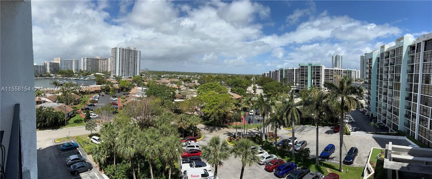 Real estate property located at 200 Leslie Dr #827, Broward County, 200 LESLIE CONDO F/K/A TO, Hallandale Beach, FL