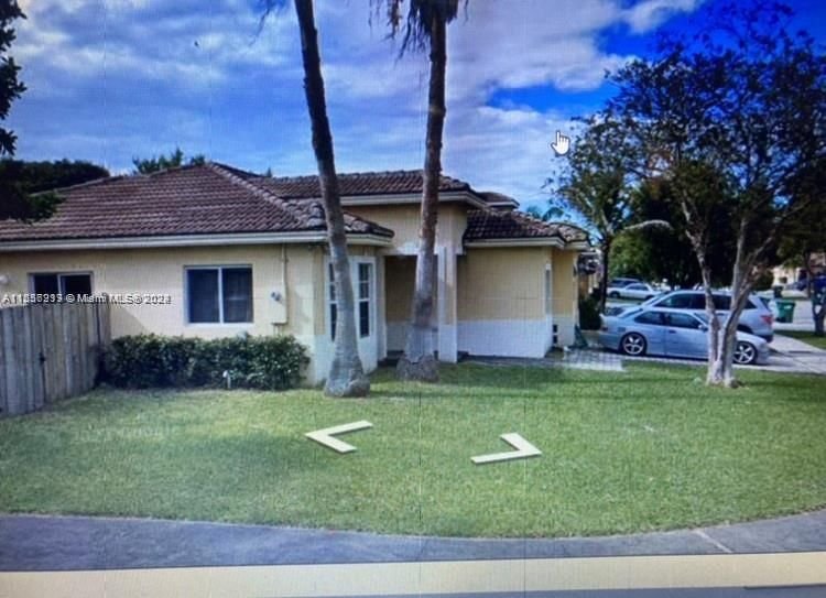 Real estate property located at 8992 208th Ter, Miami-Dade County, PELICAN BAY AT OLD CUTLER, Cutler Bay, FL