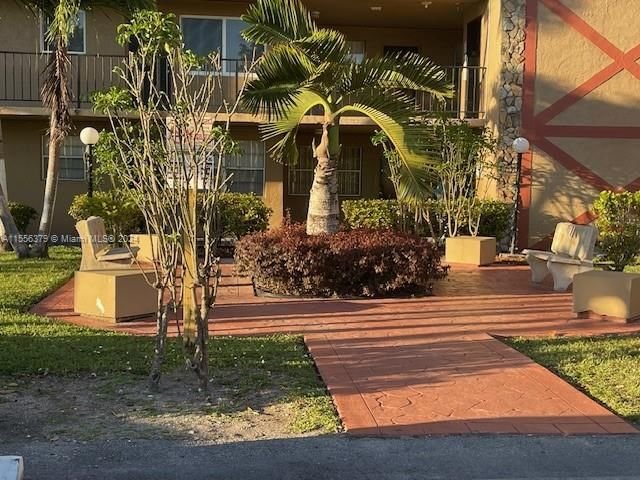 Real estate property located at , Miami-Dade County, KINGS CASTLE CONDO, Hialeah, FL