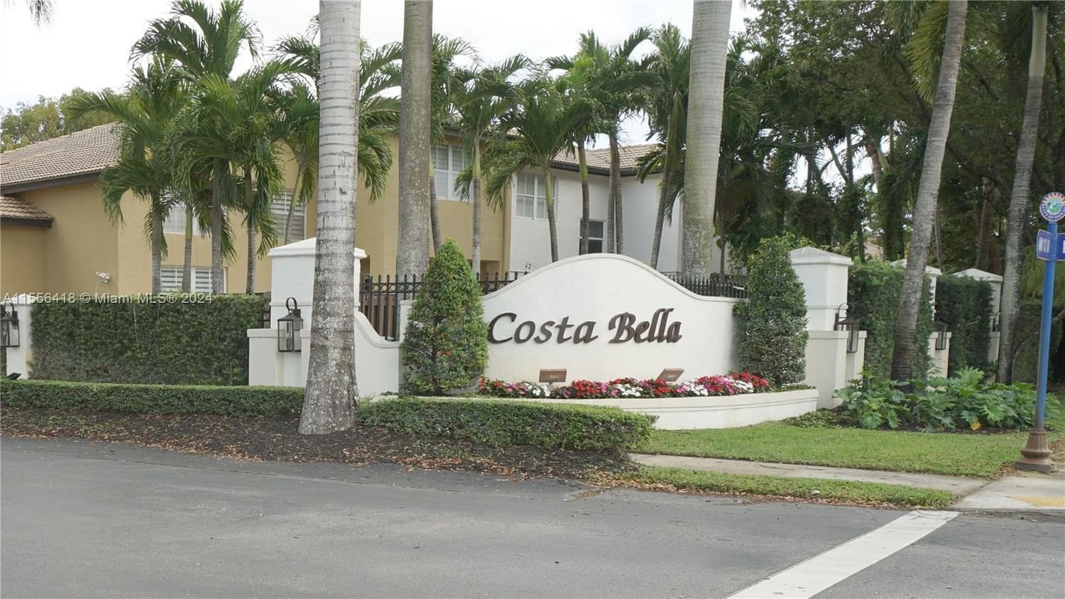 Real estate property located at , Miami-Dade County, SAVANNAH AT DORAL, Doral, FL