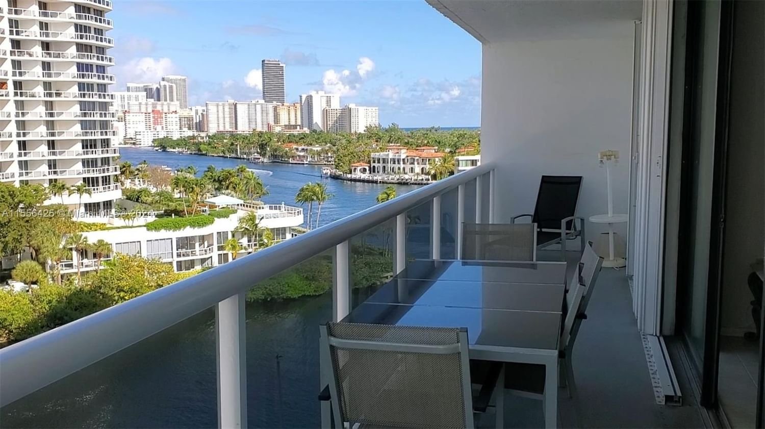 Real estate property located at 20515 Country Club Dr #849, Miami-Dade County, WATERVIEW CONDO, Aventura, FL
