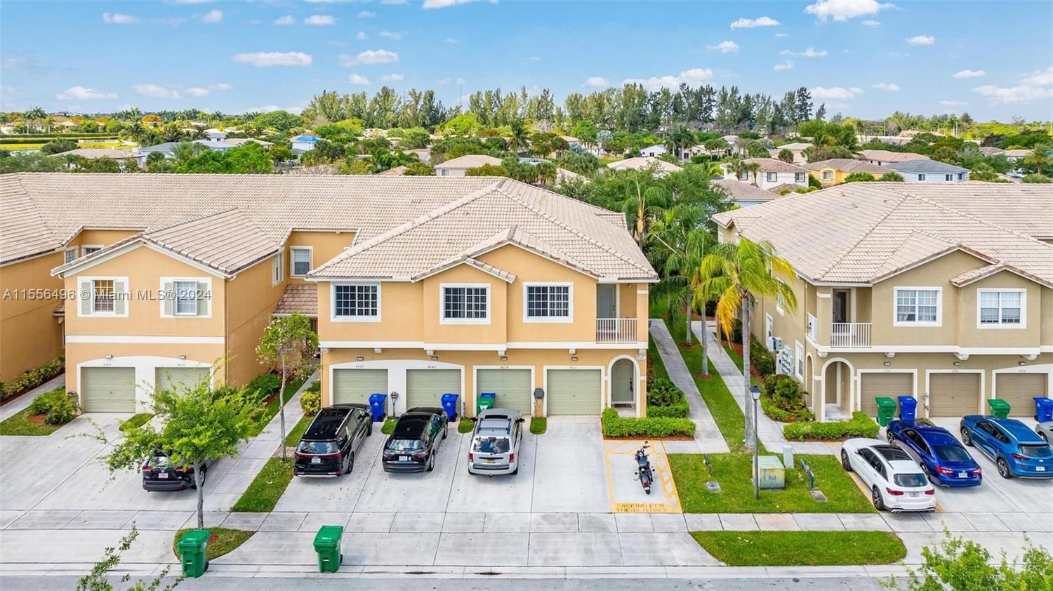 Real estate property located at 4340 132nd Way #10204, Broward County, BANYAN BAY CONDO, Miramar, FL