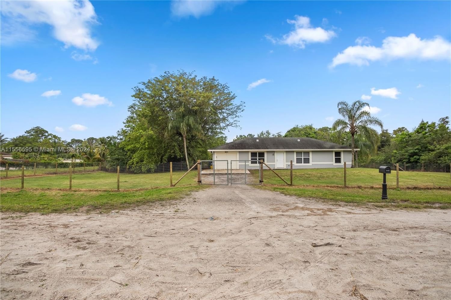 Real estate property located at 17288 48th Ct N, Palm Beach County, THE ACREAGE, Loxahatchee, FL