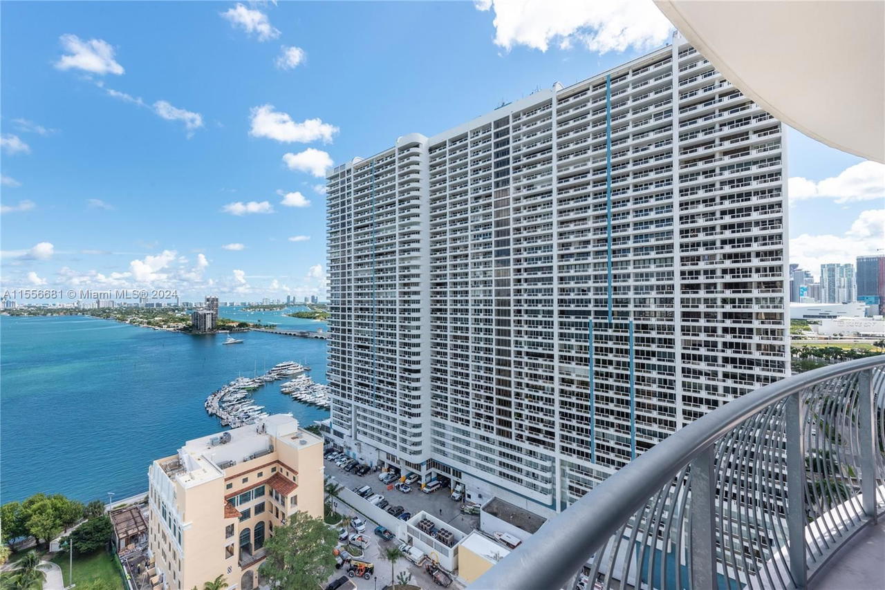 Real estate property located at 1750 Bayshore Dr #2202, Miami-dade, Opera Tower Condo, Miami, FL