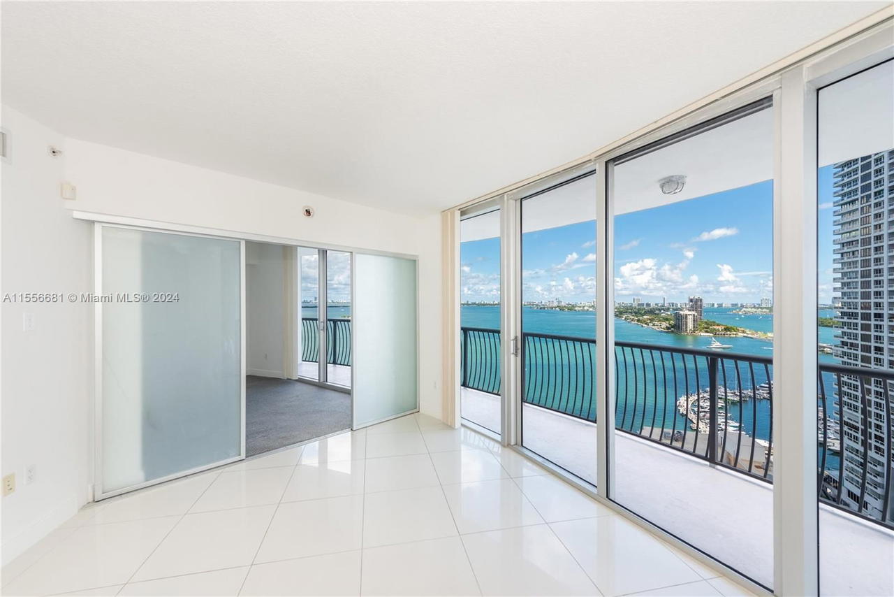 Real estate property located at 1750 Bayshore Dr #2202, Miami-dade, Opera Tower Condo, Miami, FL