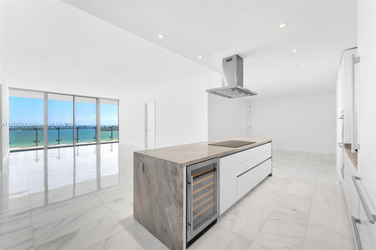 Real estate property located at 700 26th Terrace #3402, Miami-Dade County, MISSONI BAIA, Miami, FL