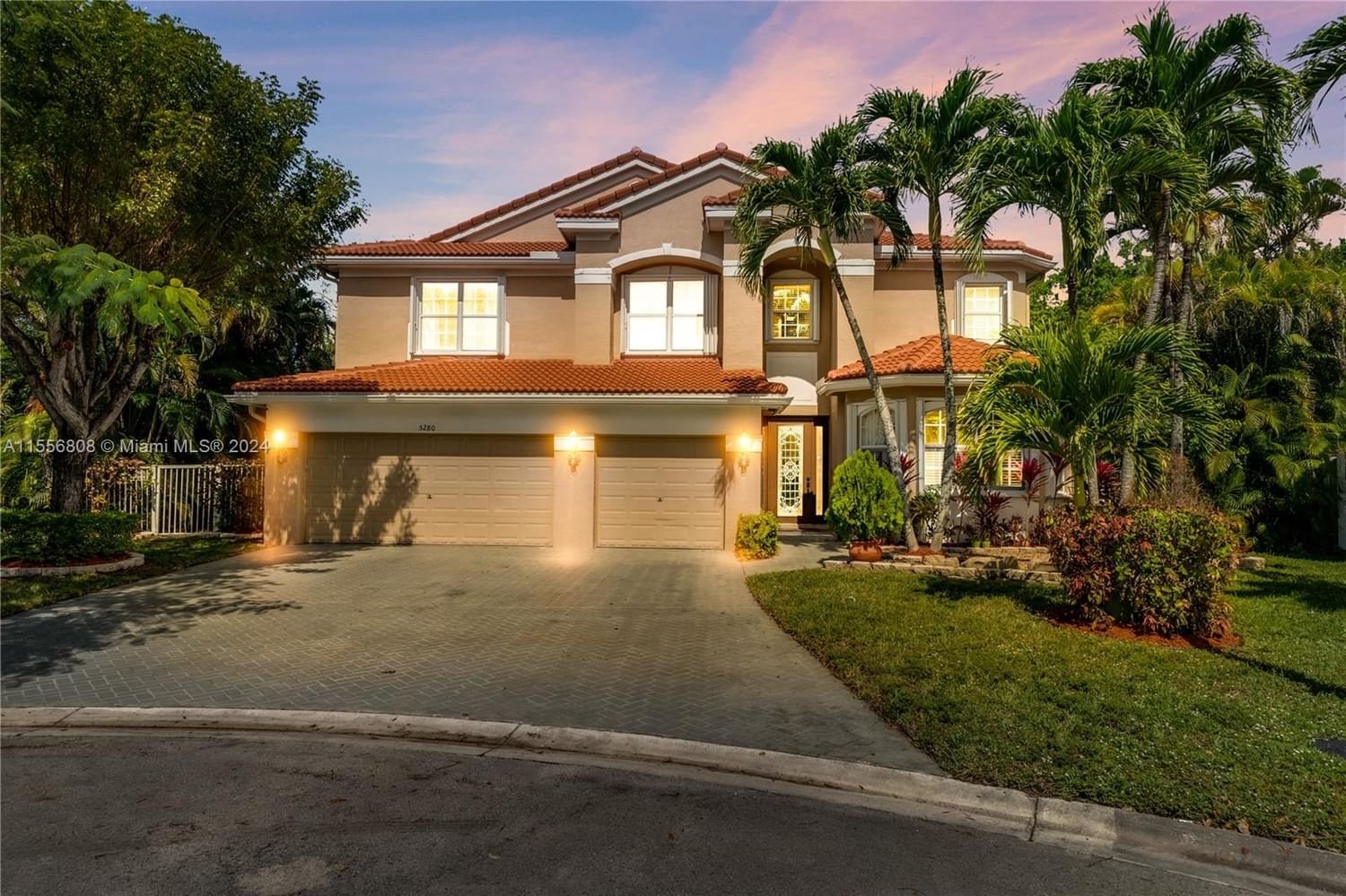 Real estate property located at 5280 95th Ave, Broward County, RIDGEVIEW CROSSING REPLAT, Coral Springs, FL