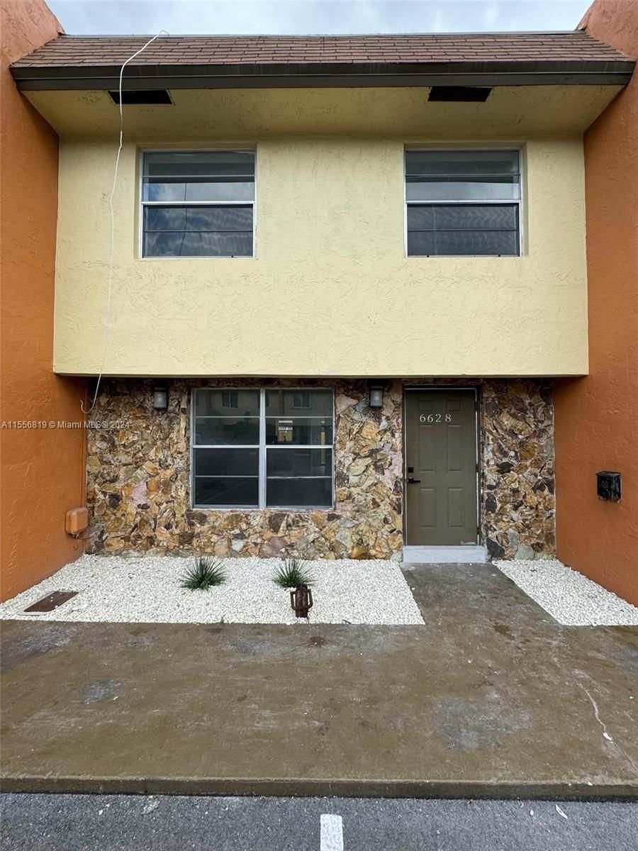 Real estate property located at 6628 41st St #6628, Broward County, Brentwood Townhouse, Davie, FL