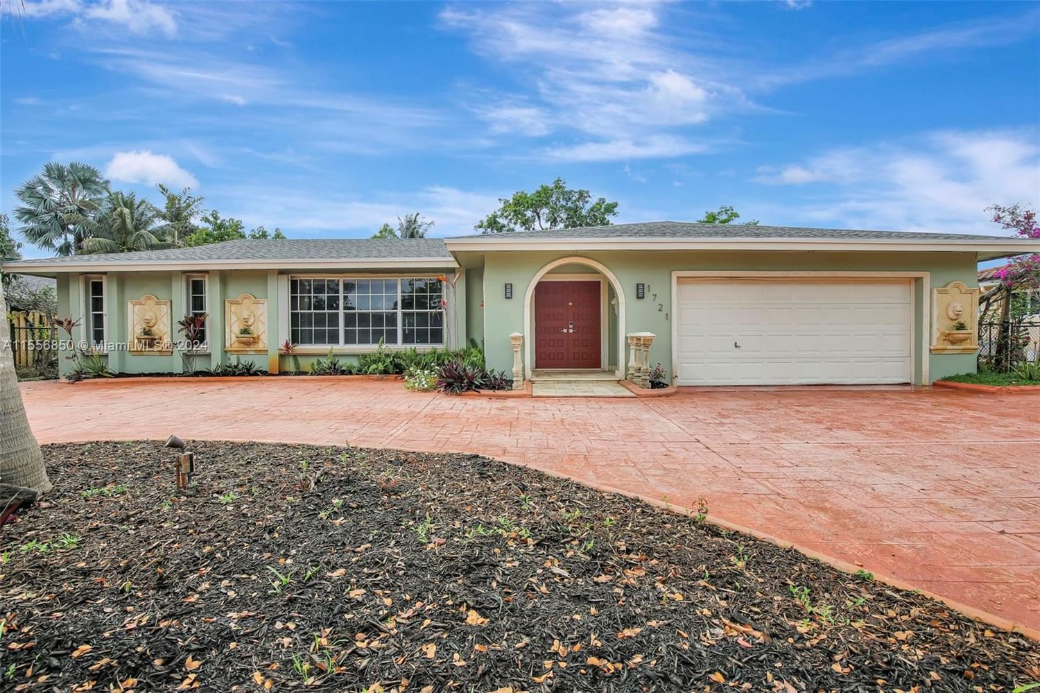 Real estate property located at 1721 67th Ter, Broward County, LAKEVIEW ESTATES SEC 2, Plantation, FL