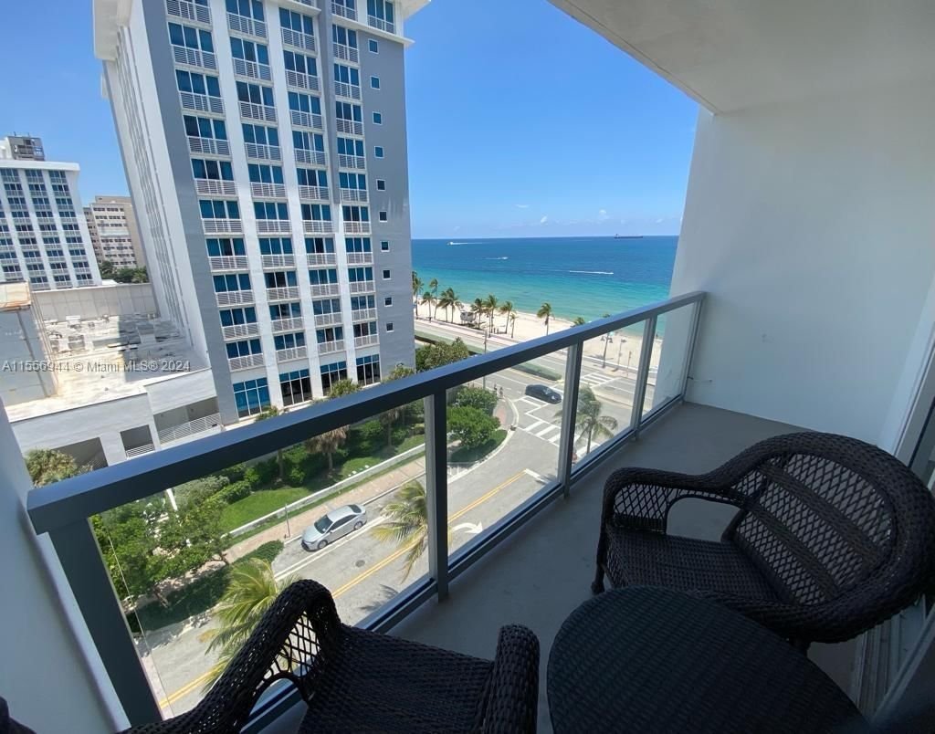 Real estate property located at 209 Fort Lauderdale Beach Blvd #7D, Broward County, THE SEASONS CONDO, Fort Lauderdale, FL